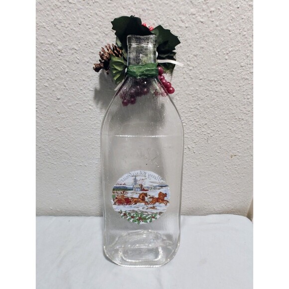 Merry Christmas Stoli Bottle Cheese Server Tempered Glass Cutting Board - Picture 6 of 6